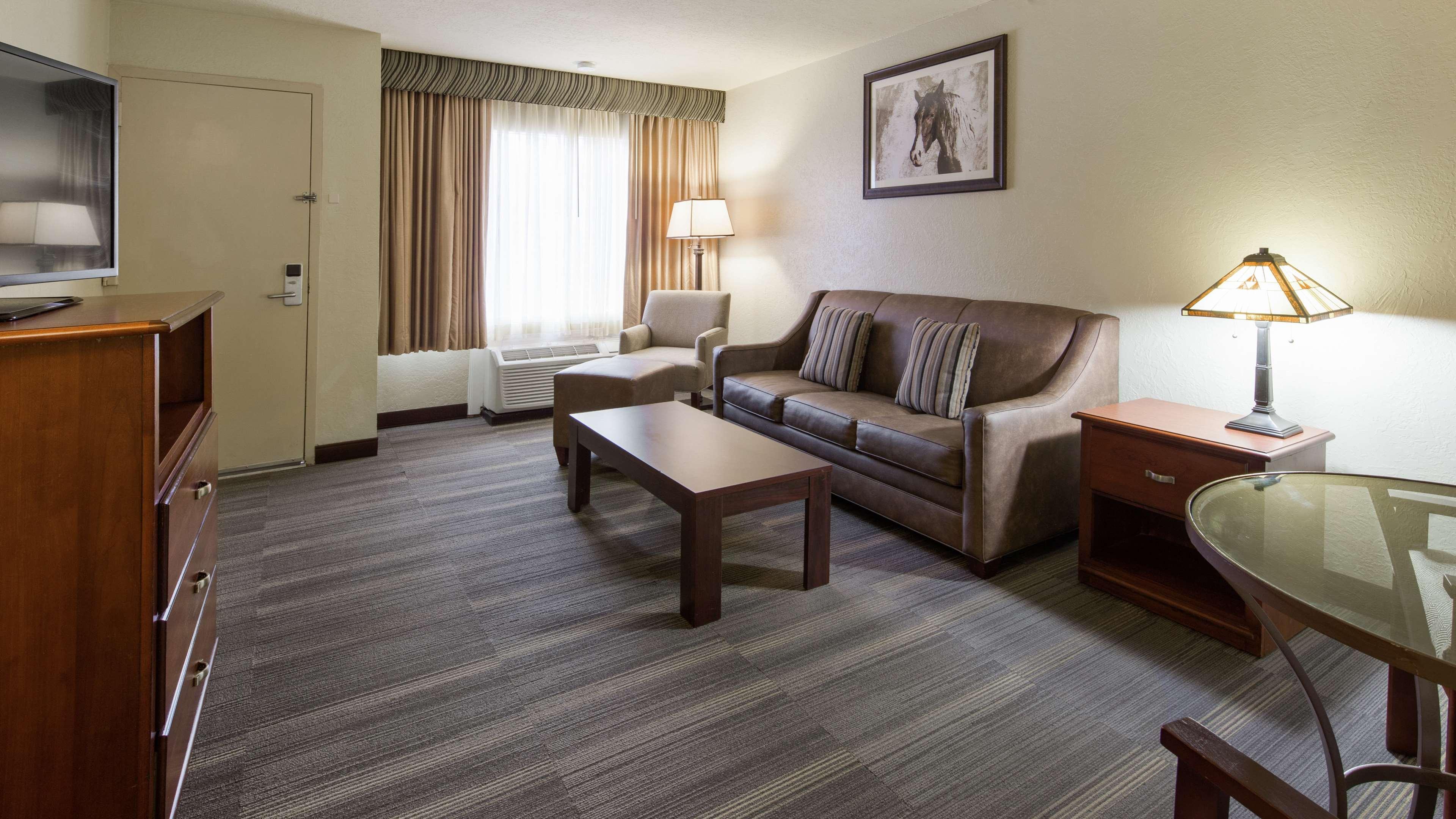 Surestay Plus By Best Western Lawton Exteriör bild